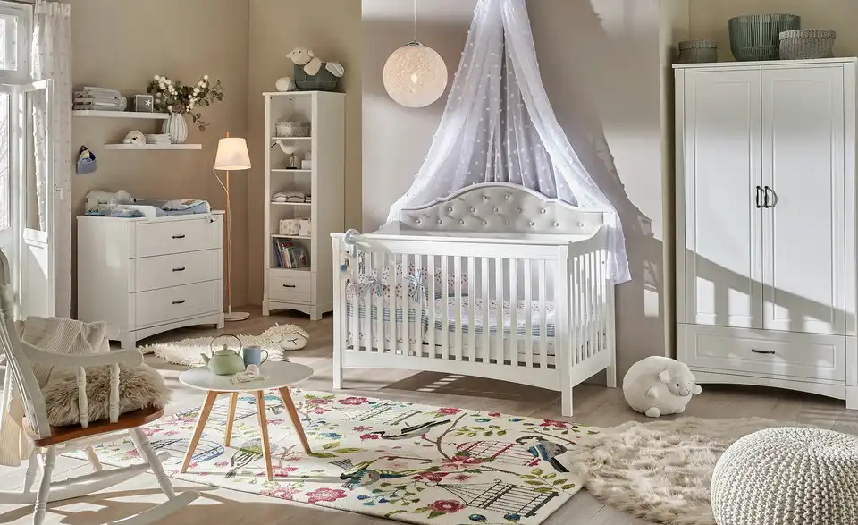 Babybett kaufen: Komfort, Sicherheit und Stil für süße Träume